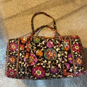 Vera Bradley large duffle bag in Suzani